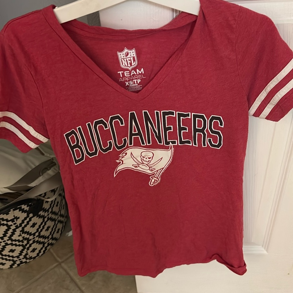 Bucs team apparent shirt